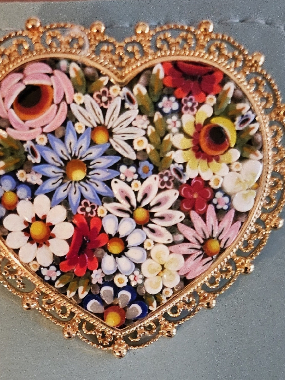 Ross-Simons Italian Hand Painted  Micro Mosaic Floral Heart Brooch - Picture 2 of 3